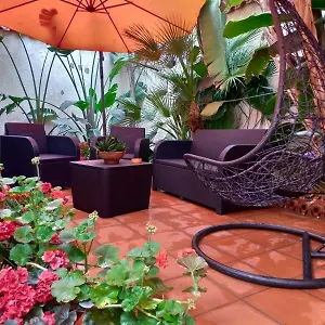 Bed & Breakfast Il Cortiletto Di Piazza Verga 
