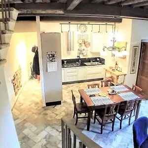  Apartment The Aerie - Il Nido Dell Aquila - 8bd Recentely Renovated Italy